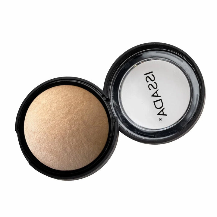 Issada Mineral Baked Eye Shadow in Shortbread - soft golden beige shimmer on a white background