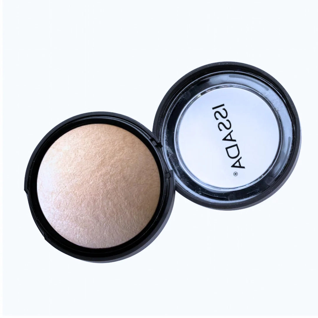 ISSADA Mineral Baked Eye Shadow in Sugar - luminous champagne nude shimmer on a white background
